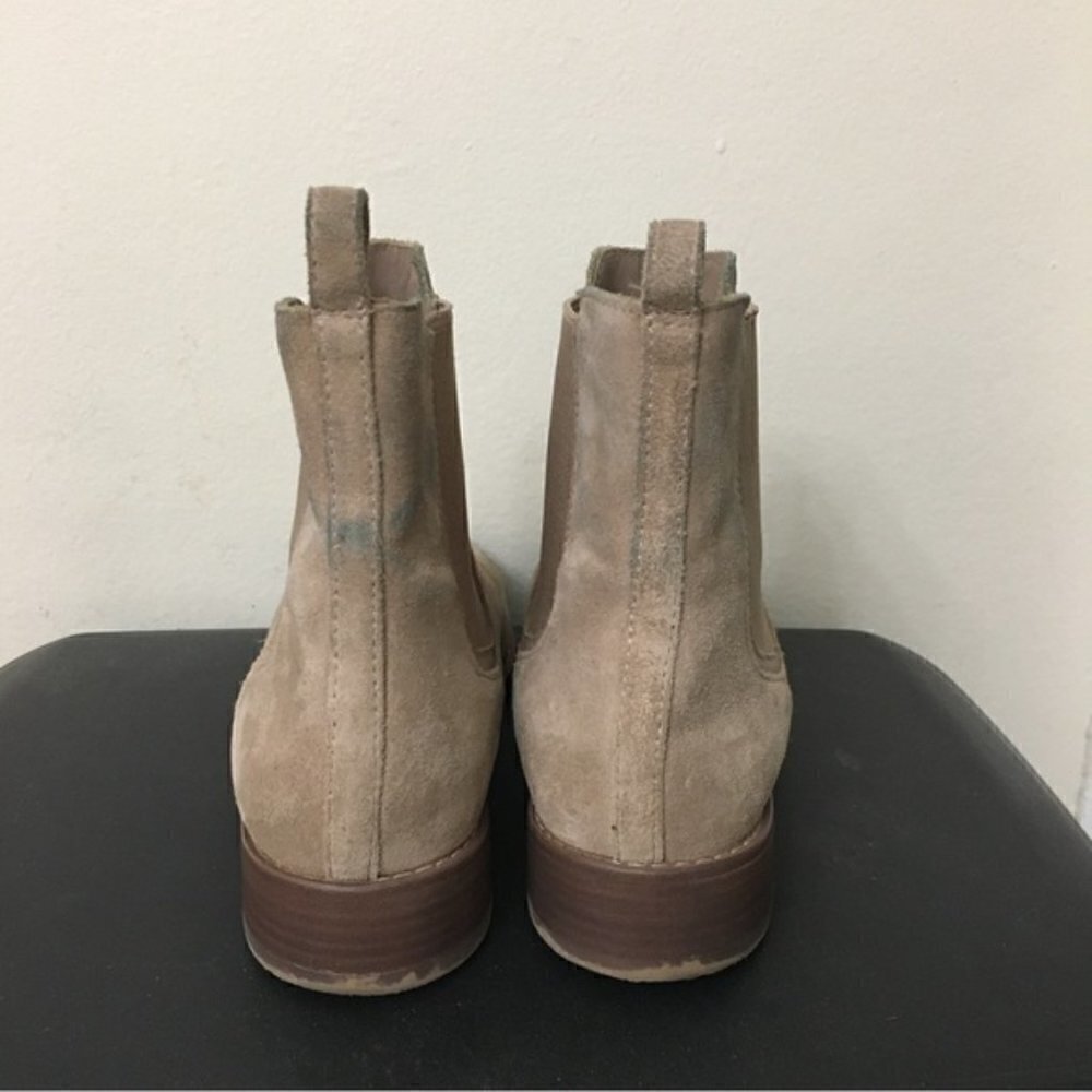 Thursday Boot Company Duchess Women’s Chelsea Boot - Picture 5 of 10